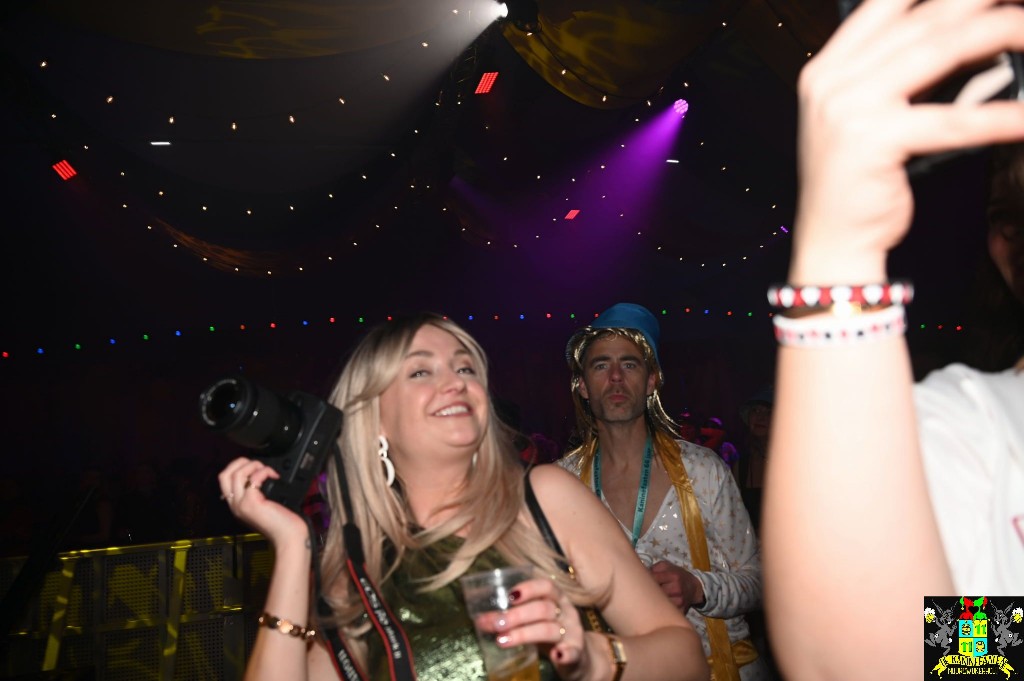 ../Images/Opwarmbal 2026 212.jpg